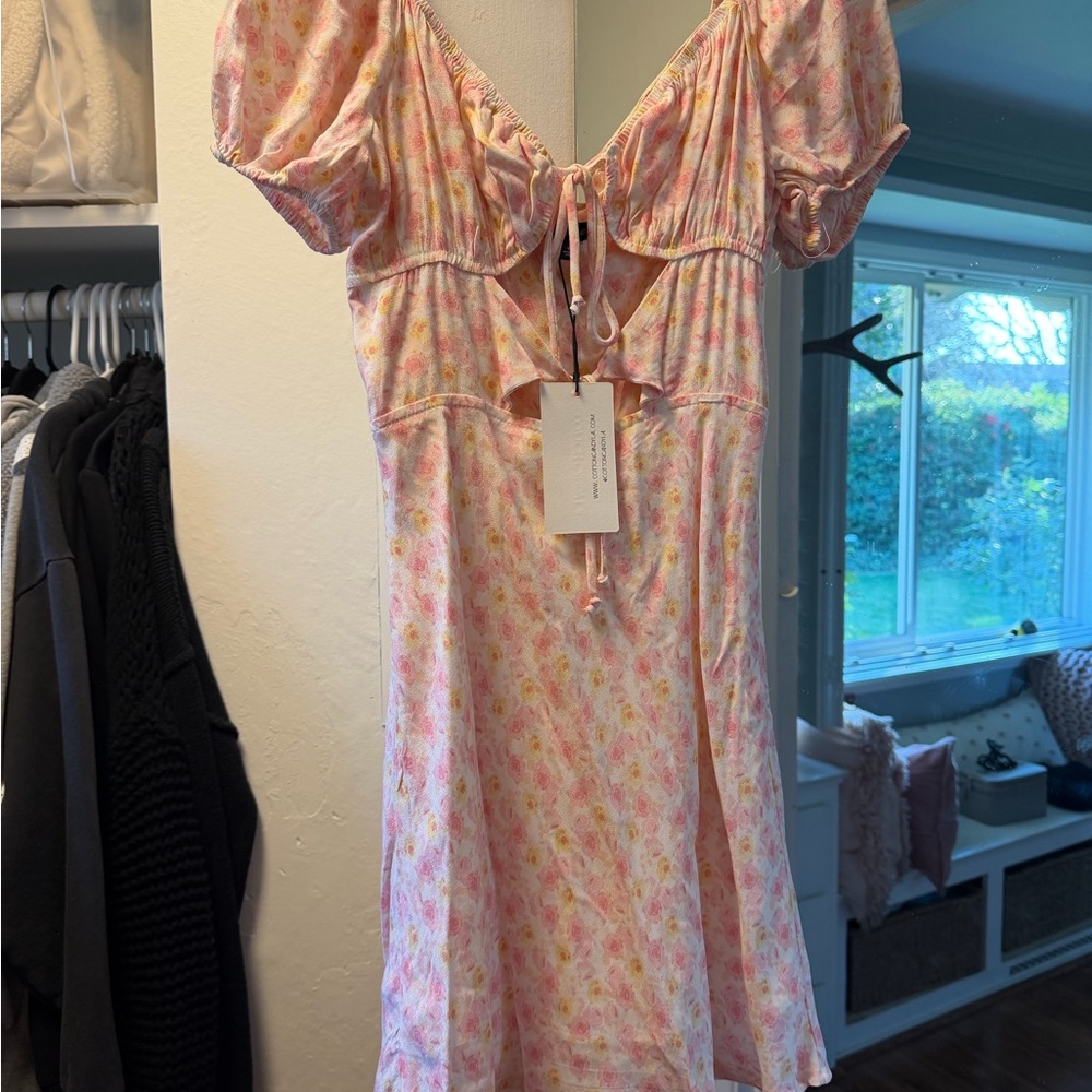 Cotton Candy LA Floral Puff Sleeve Dress